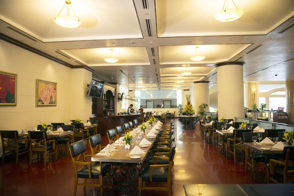 Fortuna Hotel Hanoi Dalaman gambar