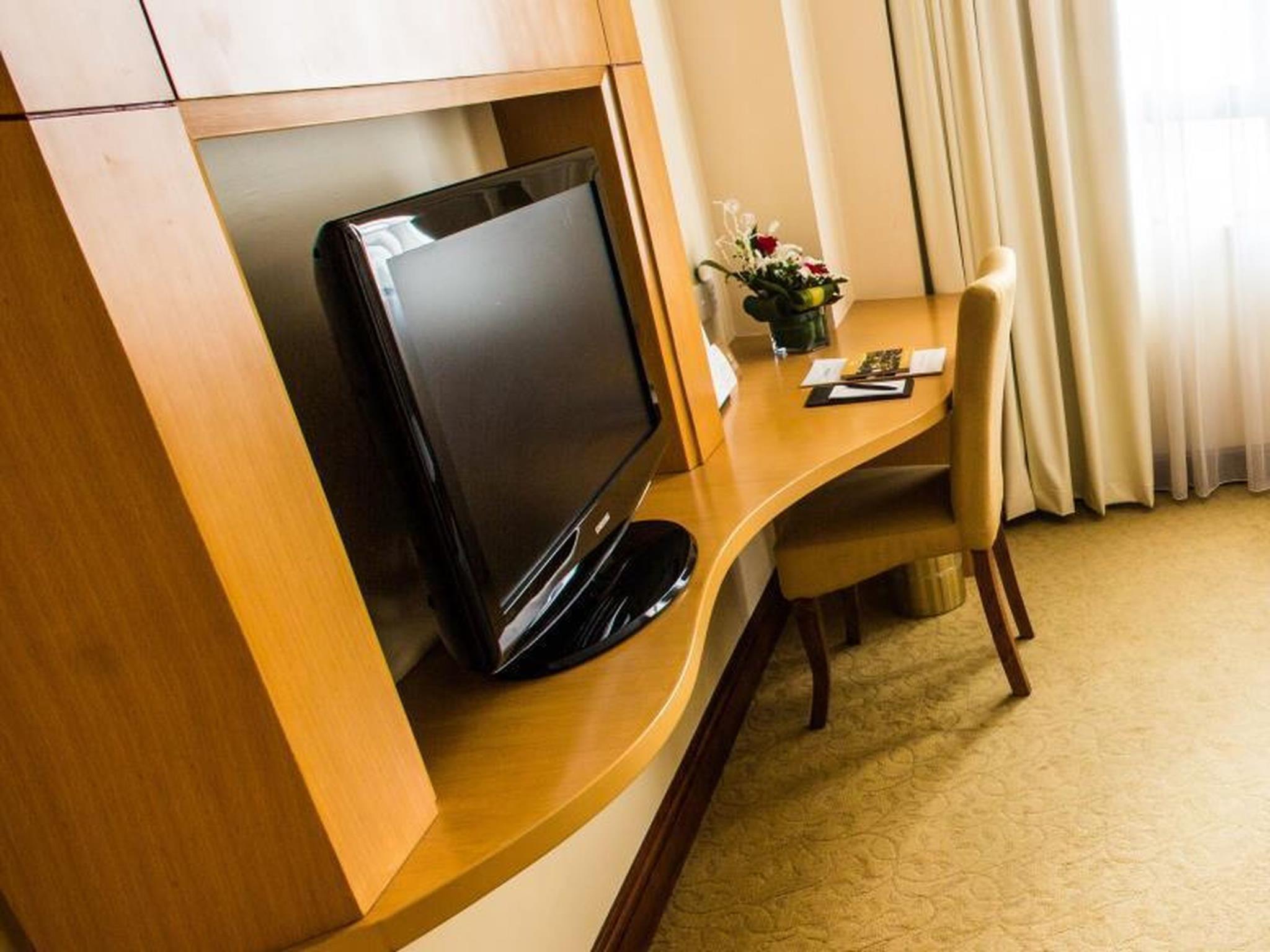 Fortuna Hotel Hanoi Luaran gambar